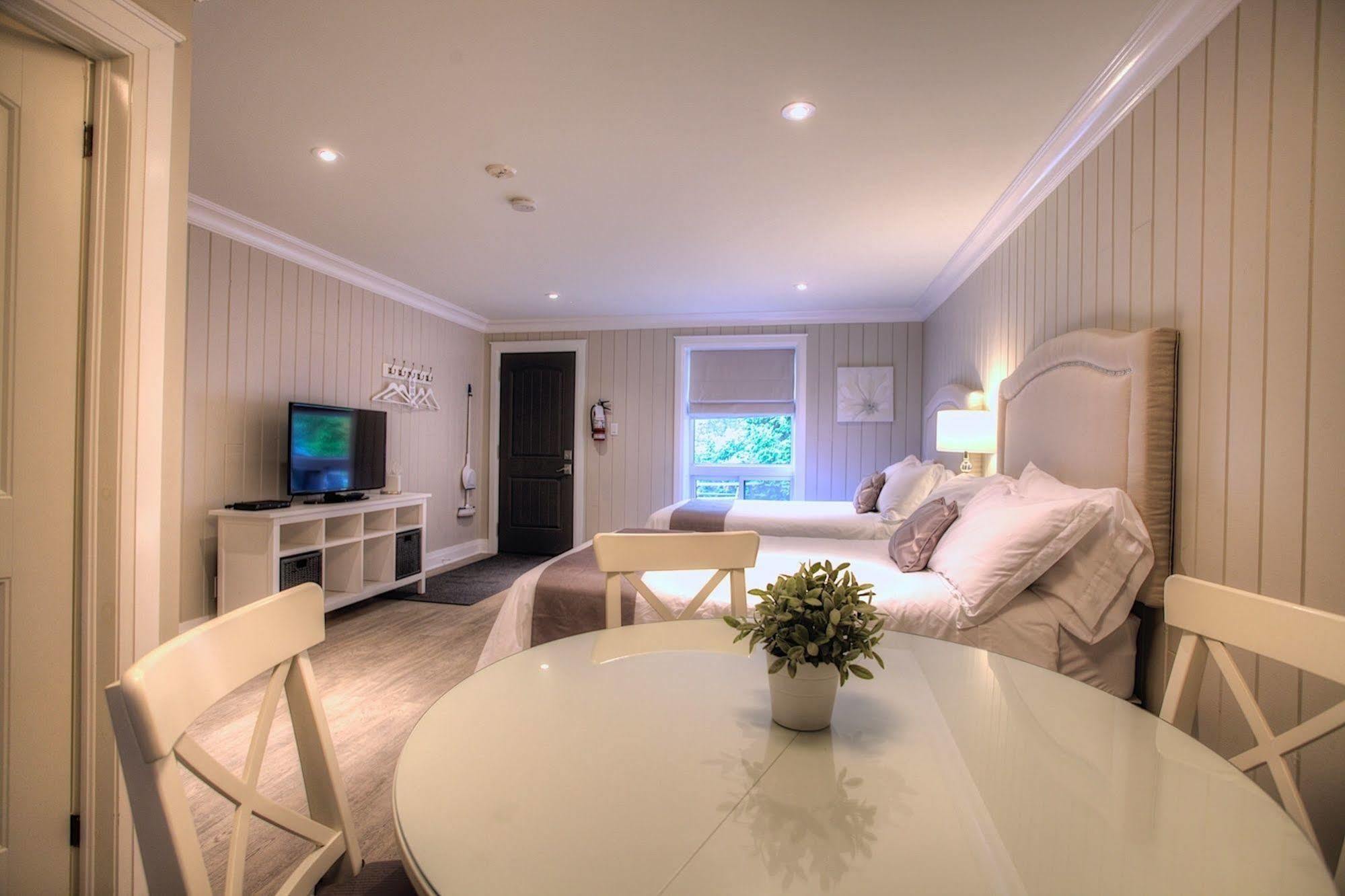 Somerset Inn Cardiff ภายนอก รูปภาพ